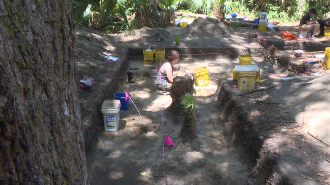 UNF Archeology team digs point to lost Timucuan city of Sarabay - Vimarsana News