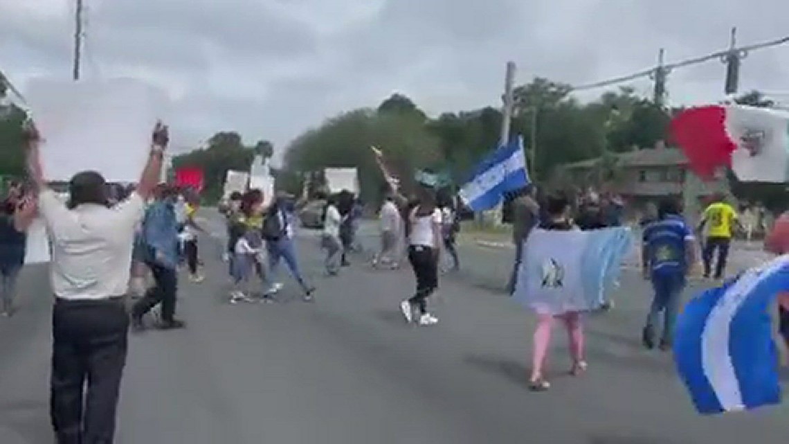 Protesters outside Havana Jax saying Desantis immigration law will hurt Florida