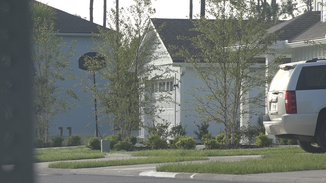 Jacksonville woman says former landlord lost Our Florida payment - Vimarsana News