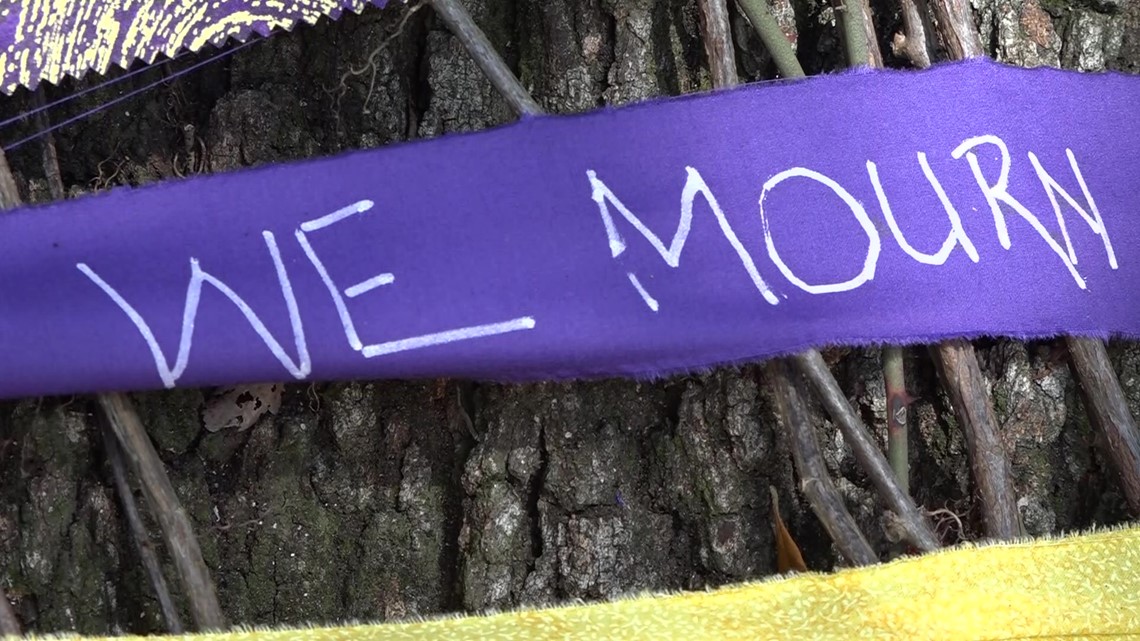 Community Tree project lets people share messages of love, loss - Vimarsana News