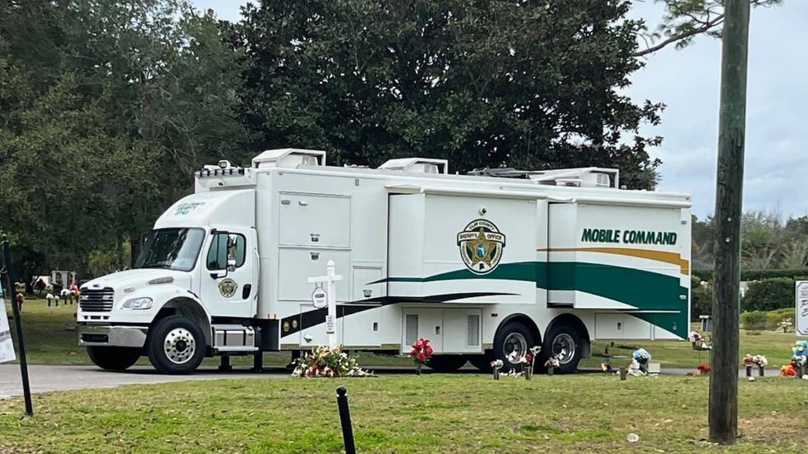 Police activity puts Tynes Elementary on lockdown in Clay County - Vimarsana News