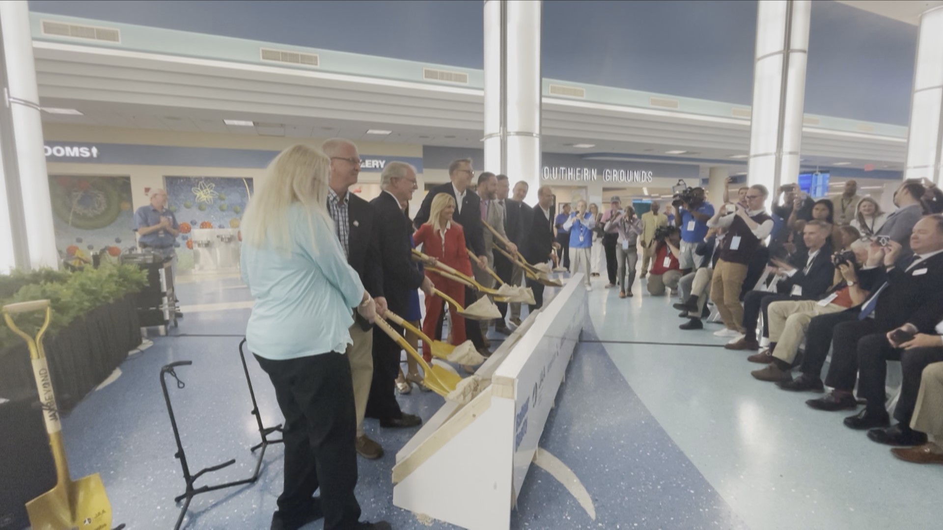 A look at Jacksonville International Airport's Concourse B ...