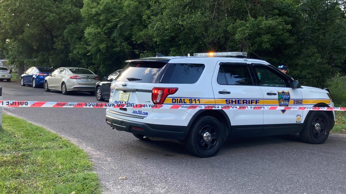 Body found in Allendale neighborhood of Jacksonville - Vimarsana News