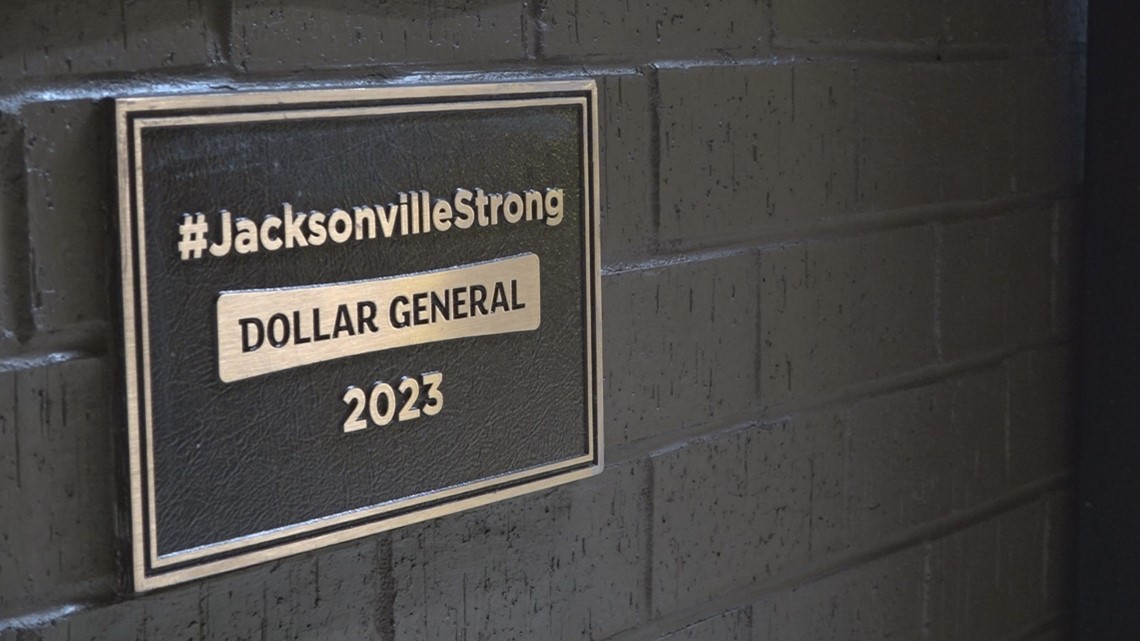 Dollar General, Kings Road, revamped and open to the public again