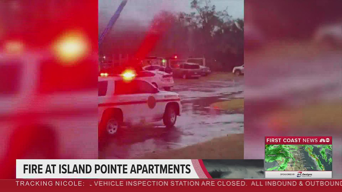 Jacksonville apartment complex 'total loss' after fire