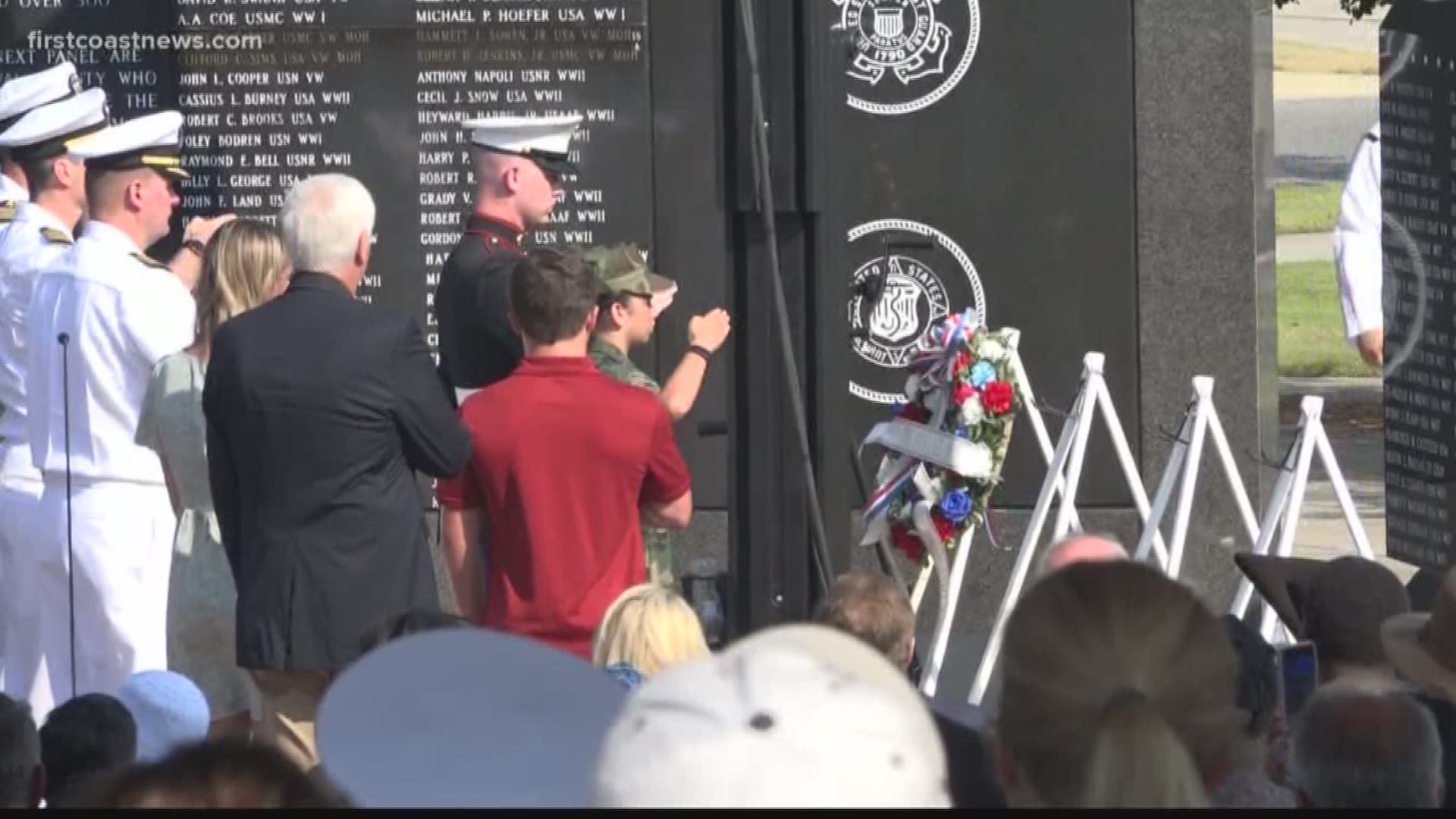 Jacksonville honors the fallen in Memorial Day ceremony