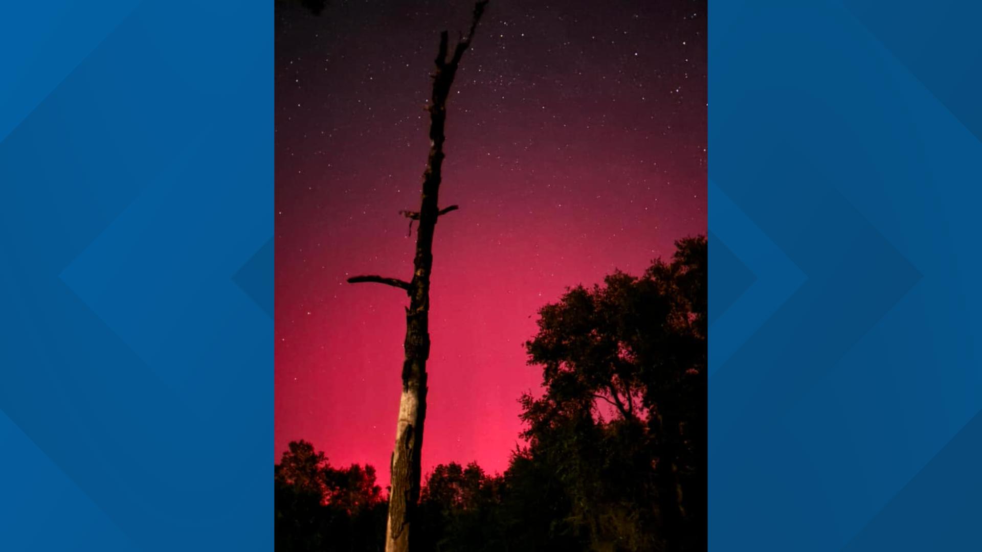 Northern lights shine in & Florida