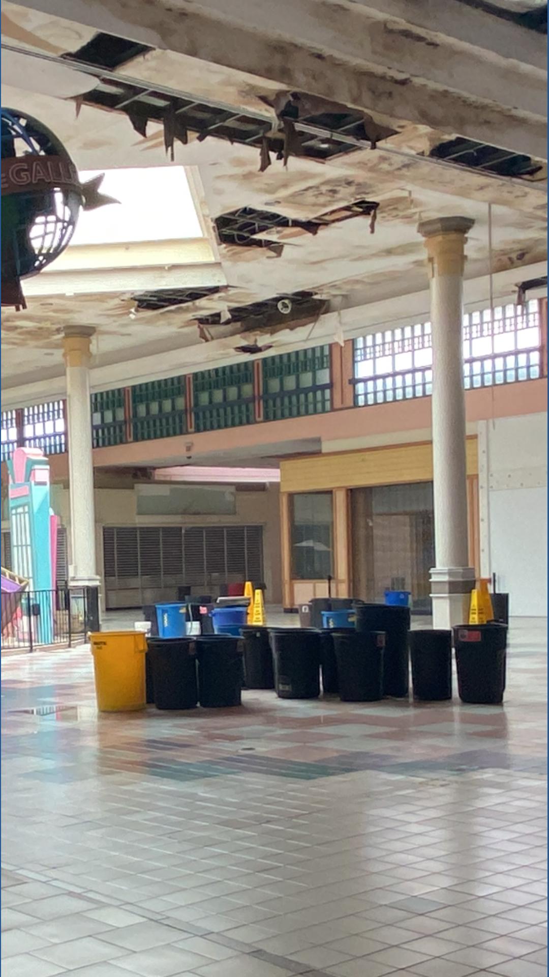 Jacksonville residents reflect as Regency Square Mall closes its doors ...
