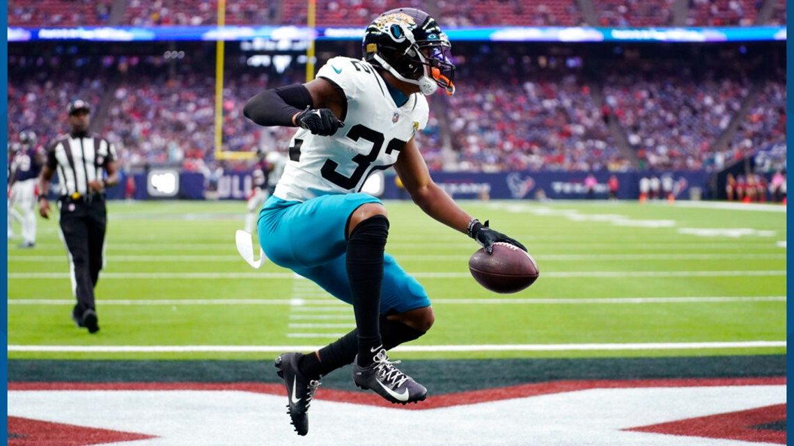 Jaguars rally to clinch AFC South for first time since 2017 with victory  over Titans