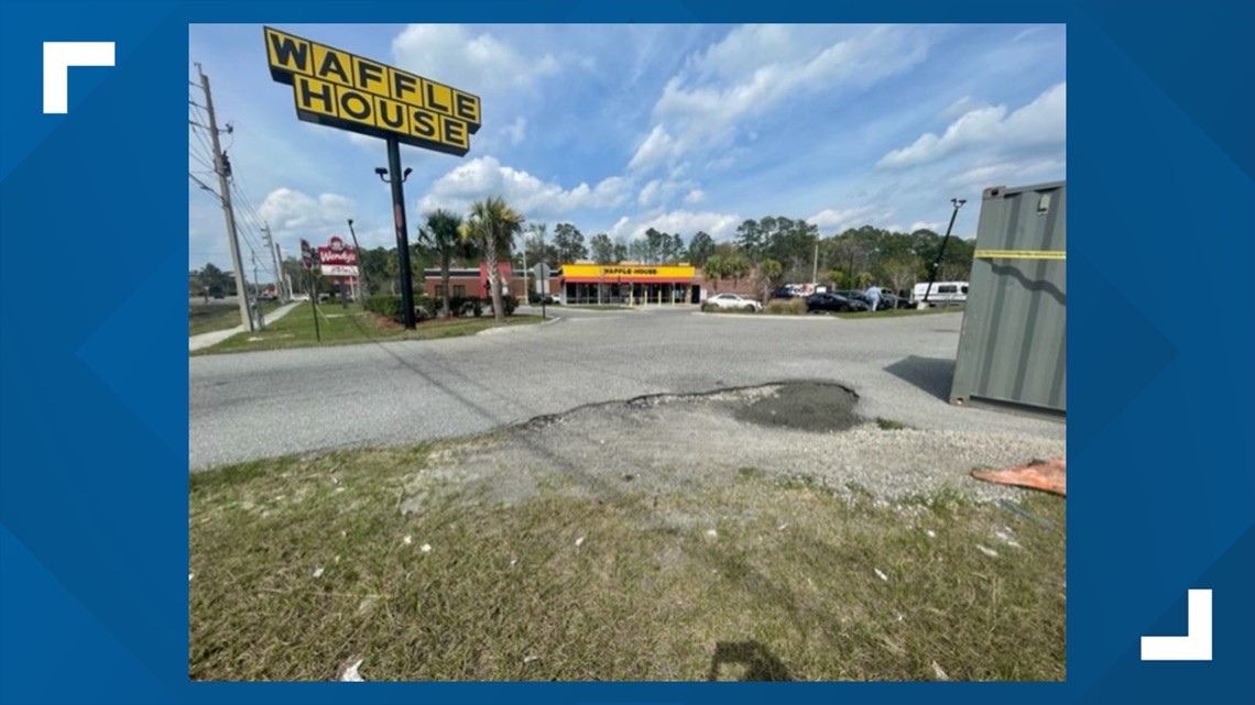 Pothole Problem: Jacksonville woman frustrated no one will pay for damage to car - Vimarsana News