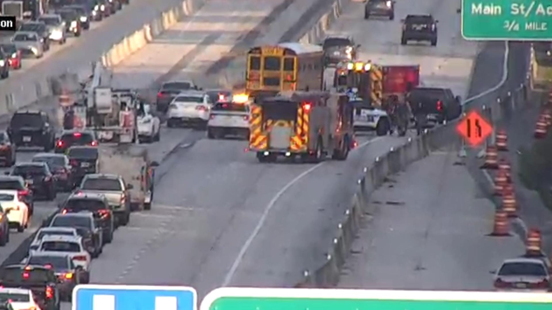 I-95 northbound crash near Emerson Street blocking lanes ...