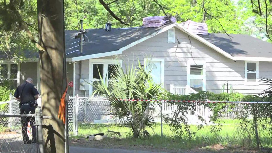 Two people dead after welfare check in Jacksonville, Florida ...