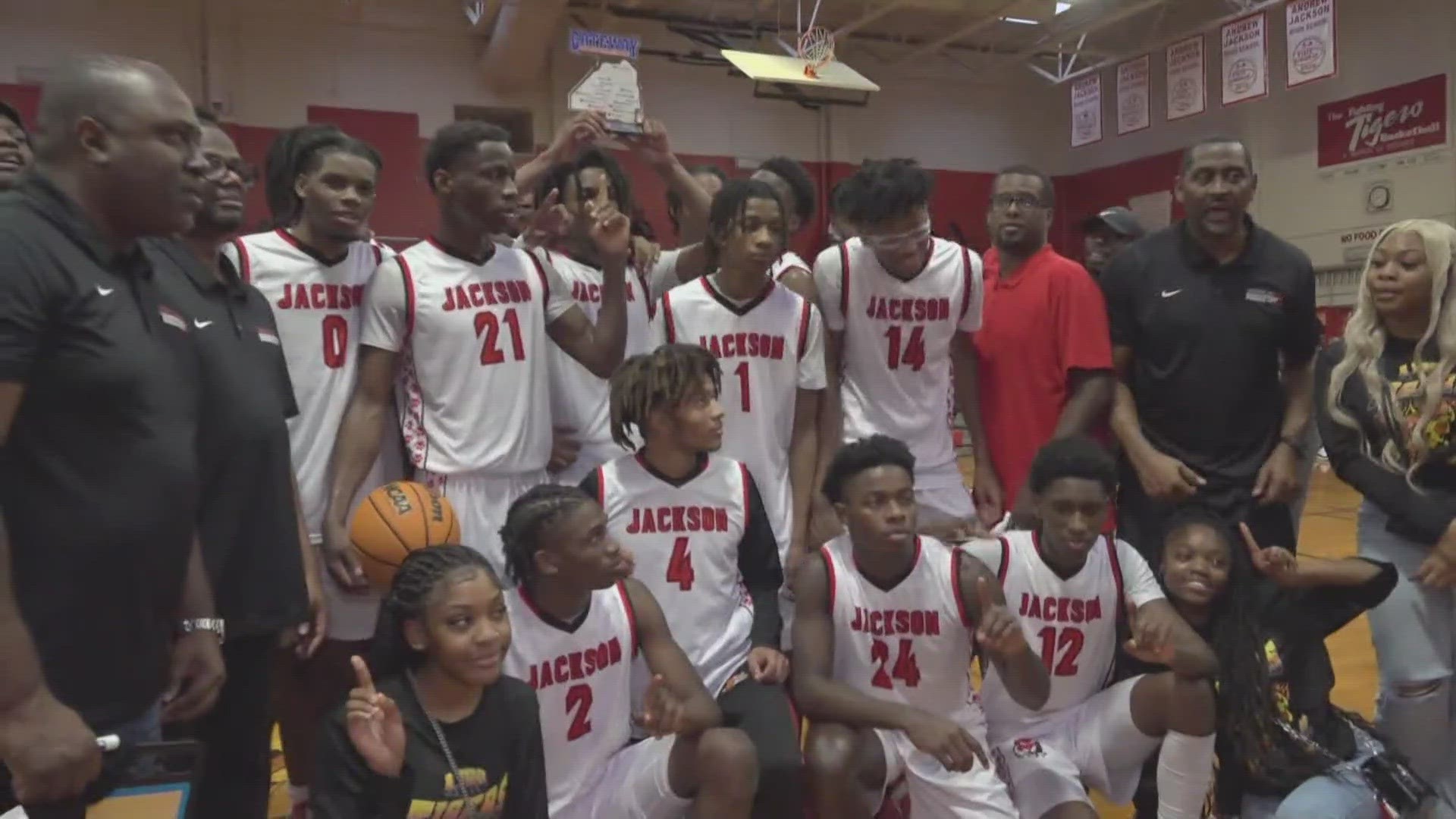 Andrew Jackson wins boys basketball Gateway Conference title