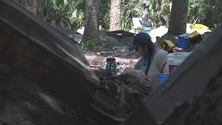 UNF archeological team uncovers artifacts from lost indigenous town