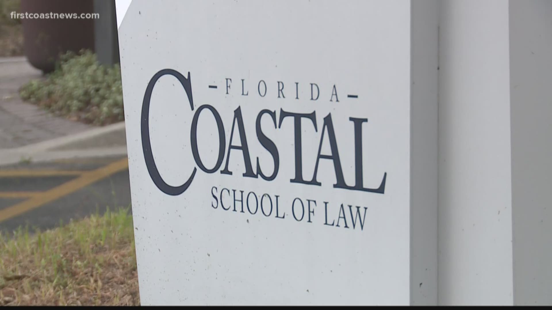 The dean at Florida Coastal School of Law in Jacksonville resigned Tuesday afternoon a day after learning the college was denied nonprofit status.