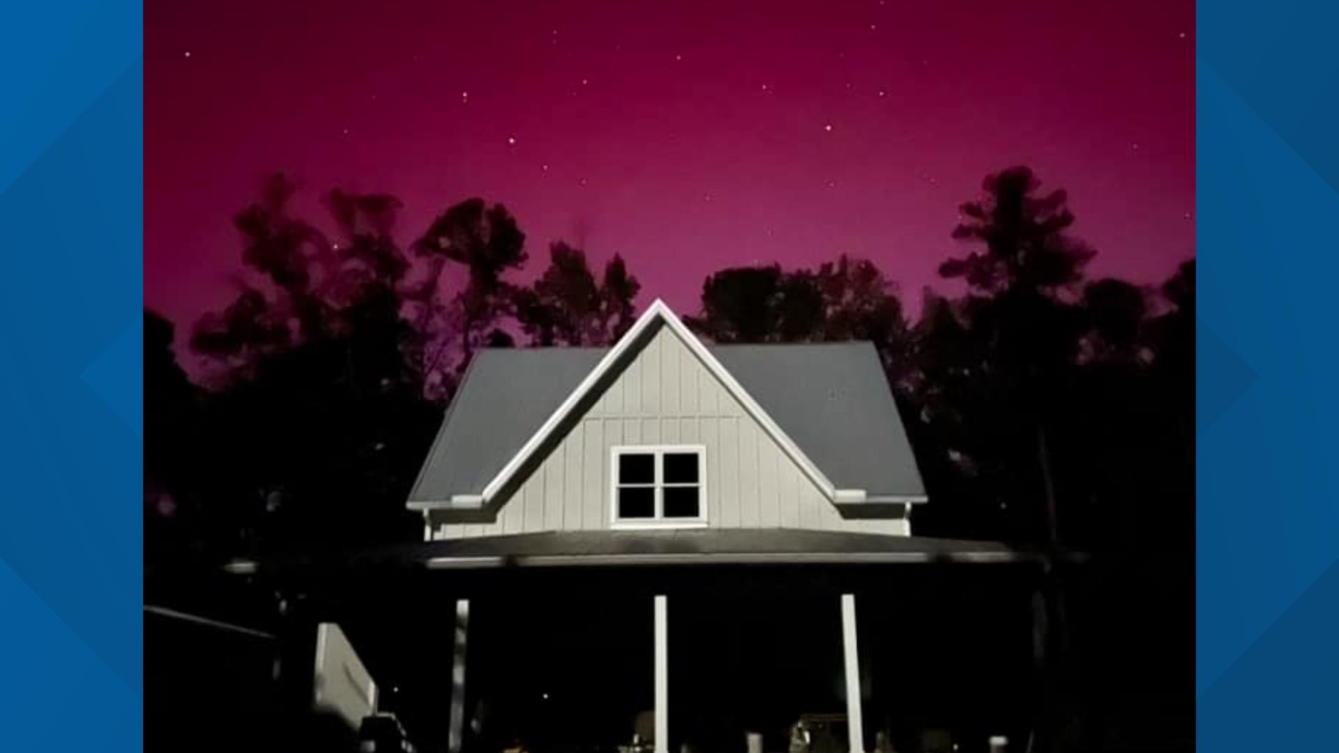 Northern lights shine in & Florida