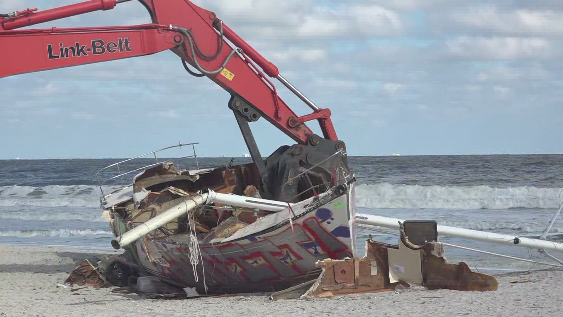 Salonen Marine, a marine wreck removal company, begun the two-day process Tuesday for removing the boat. The boat had been on Jacksonville Beach since Oct. 23, 2023.