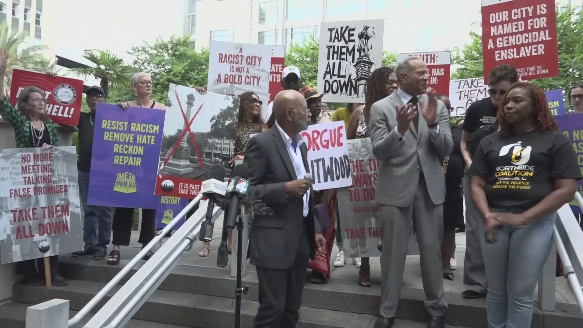 Activists gathered at the Duval County federal courthouse Friday, continuing the fight to have all Confederate monuments in Jacksonville and Florida be taken down.