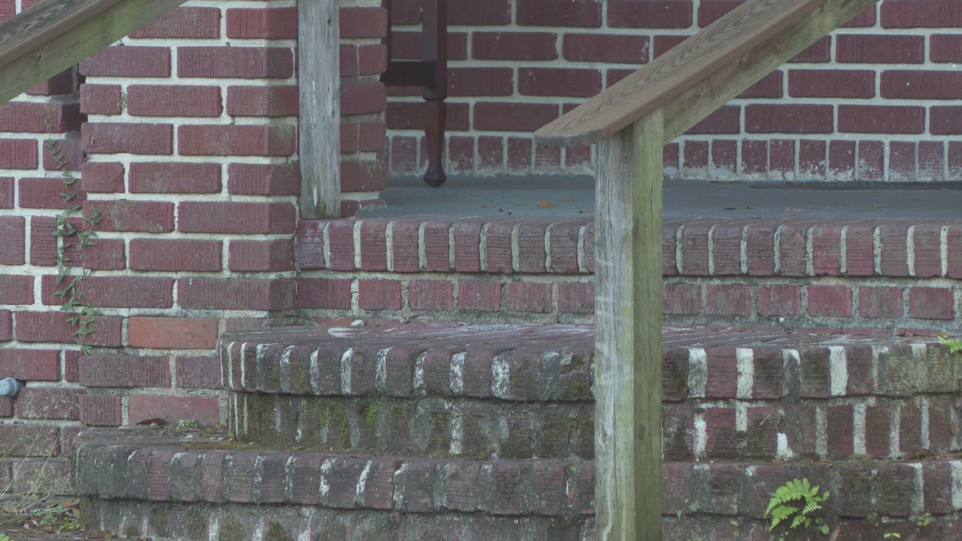 The Jacksonville Sheriff's Office has identified the stabbing victim as Jervas Williams. His 17-year-old son has since been arrested for second-degree murder.