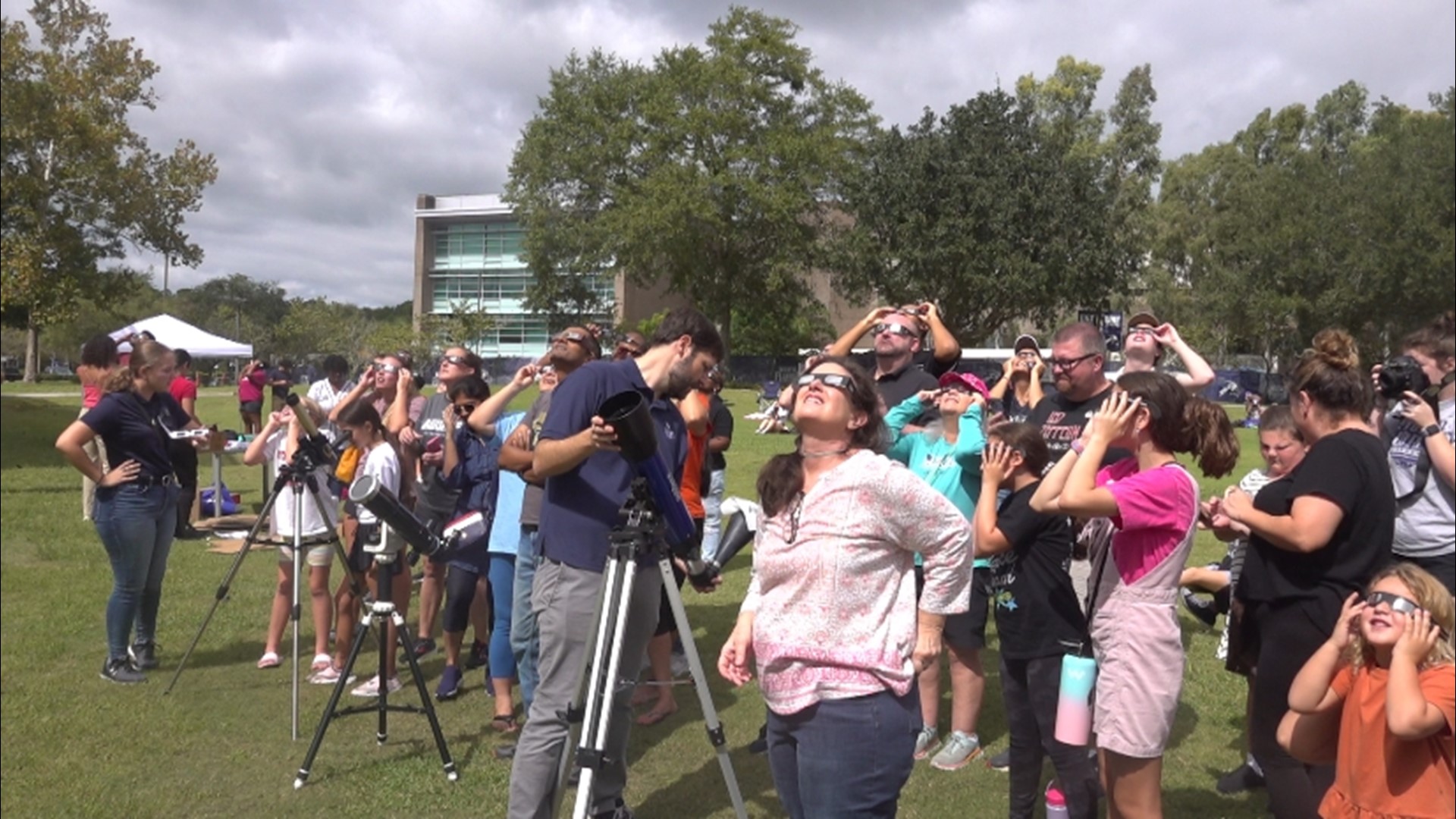 Dozens of science enthusiast gathered at UNF to watch the solar eclipse.