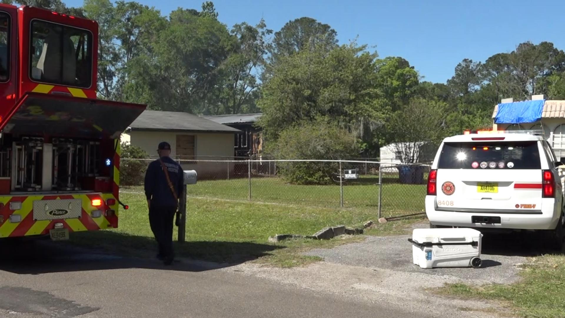 Firefighter taken to hospital after mobile home fire on Jacksonville's ...