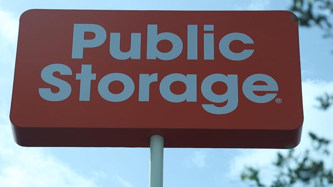 Jacksonville man says storage facility threw away items - Vimarsana News