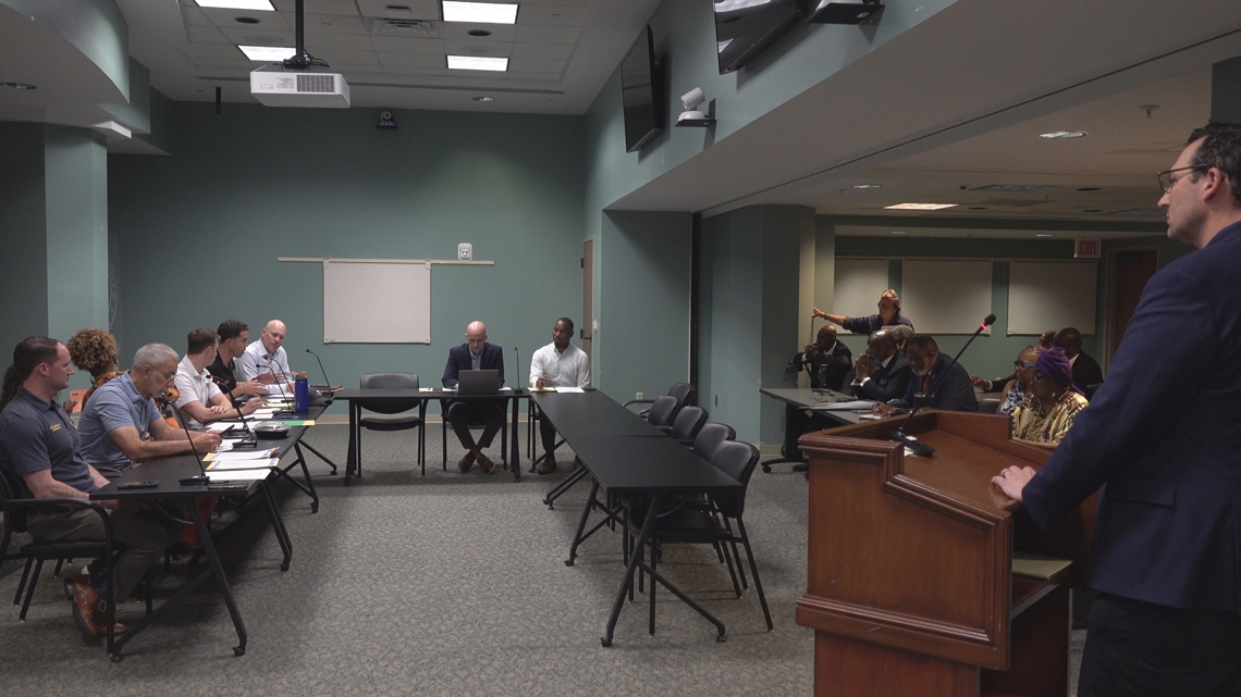 Jacksonville city council hears from community on $12 million Winn-Dixie incentive package