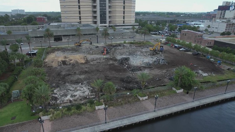 Cleanup is still behind schedule, but Jacksonville should finally be rid of the Berkman II by the end of July
