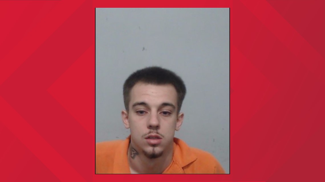 Man arrested in Lake City after he was found with stolen gun - Vimarsana News