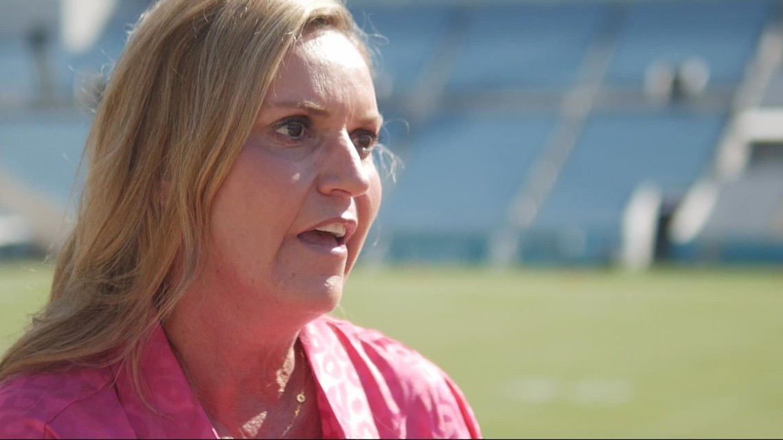 Wife of head coach invites women to come get their mammograms