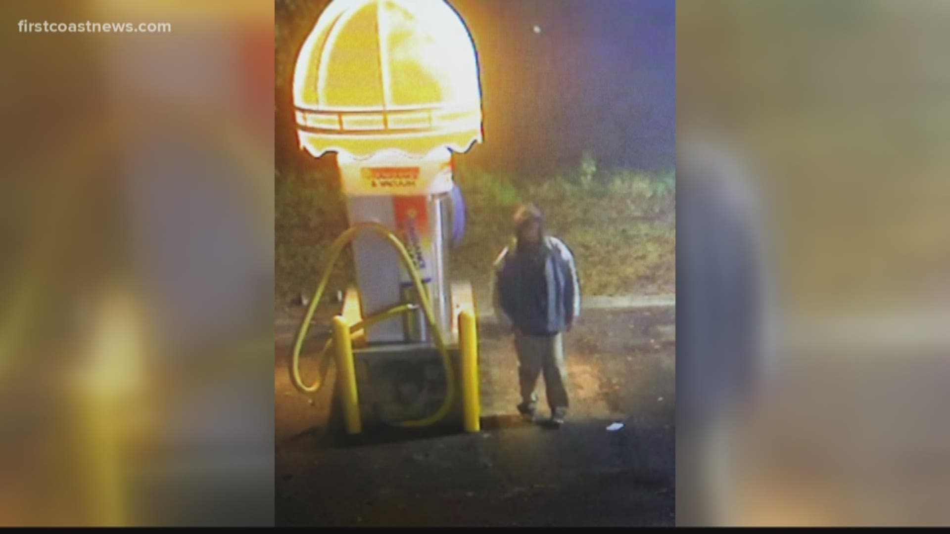 Florida police looking for car wash thieves in Palatka