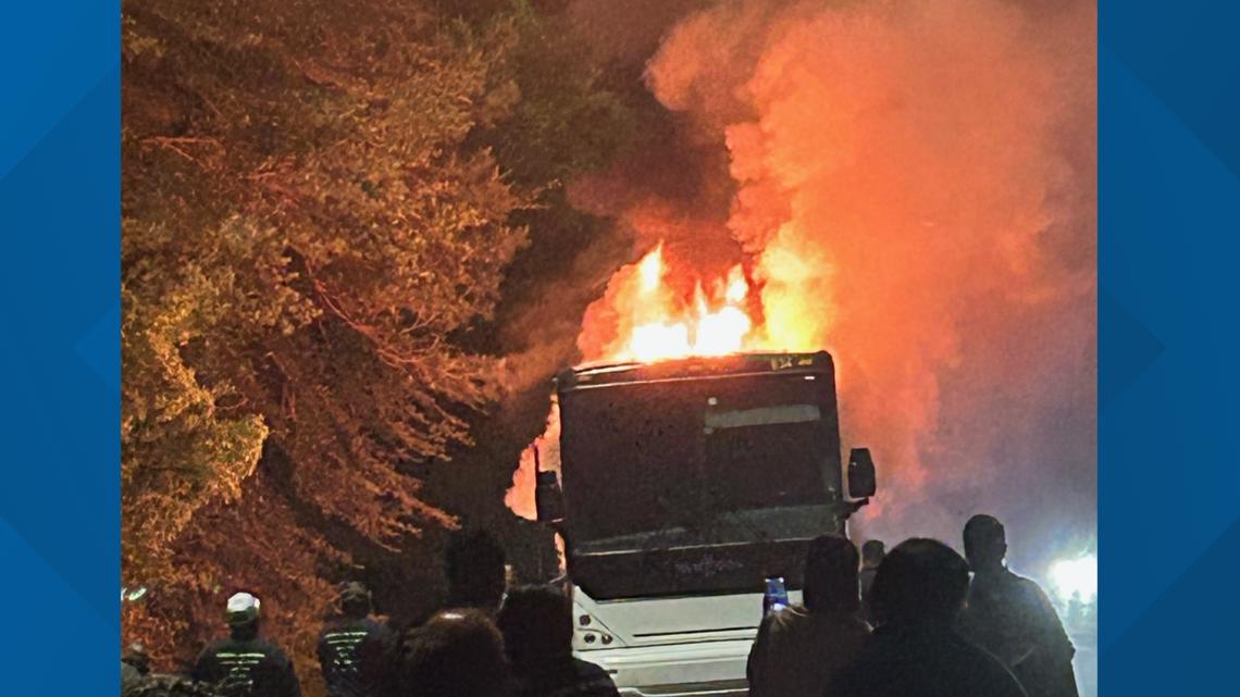 Bus fire on I-10 doesn't deter museum advocates - Vimarsana News