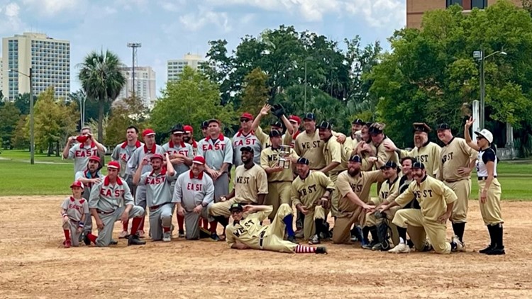 The Reds are embracing throwbacks, and every other MLB team should