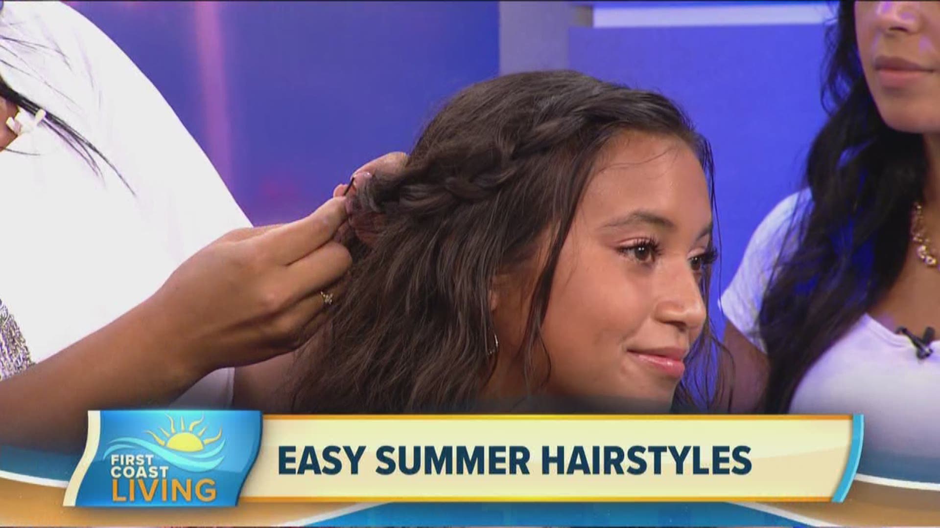 45 Cute Hairstyles for Summer & Beach Days : Braid Band + Messy Bun Half Up