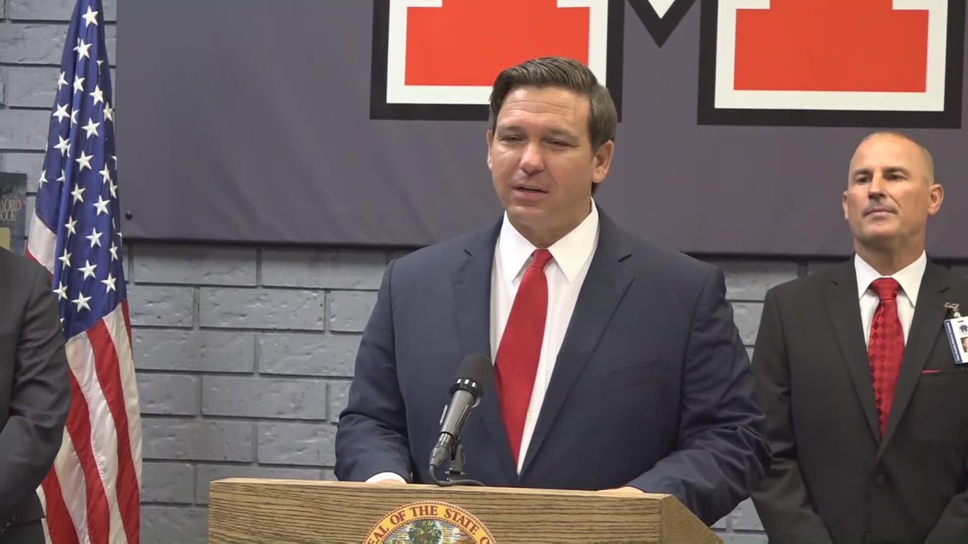 Gov. DeSantis announced Monday that he will be recommending a higher minimum starting salary for all Florida teachers during the next legislative session.