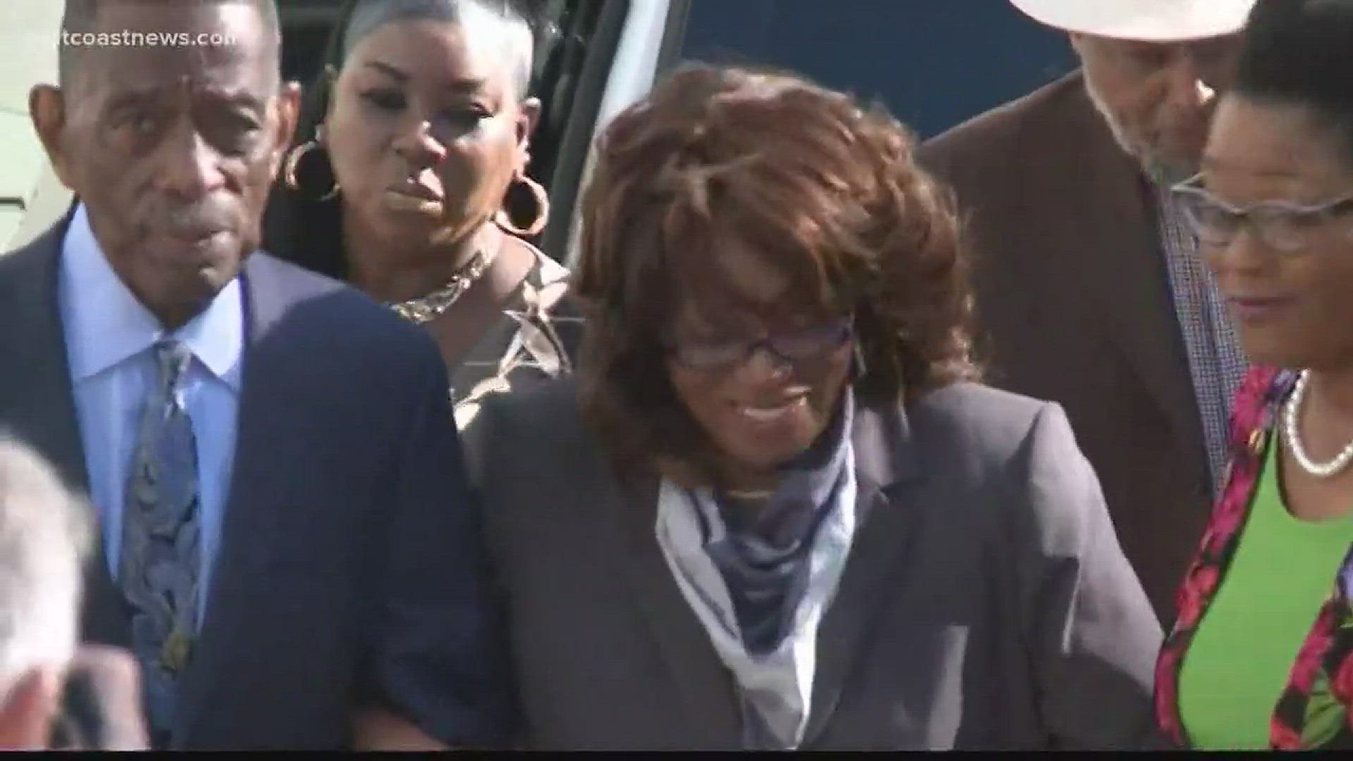 Corrine Brown is trying to prolong her time outside of prison before her scheduled date of Jan. 29, when she is supposed to report for prison.