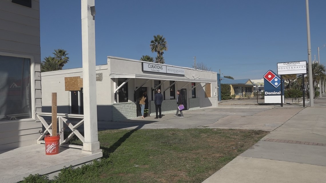 Small business owners say Jax Beach making it impossible to grow - Vimarsana News