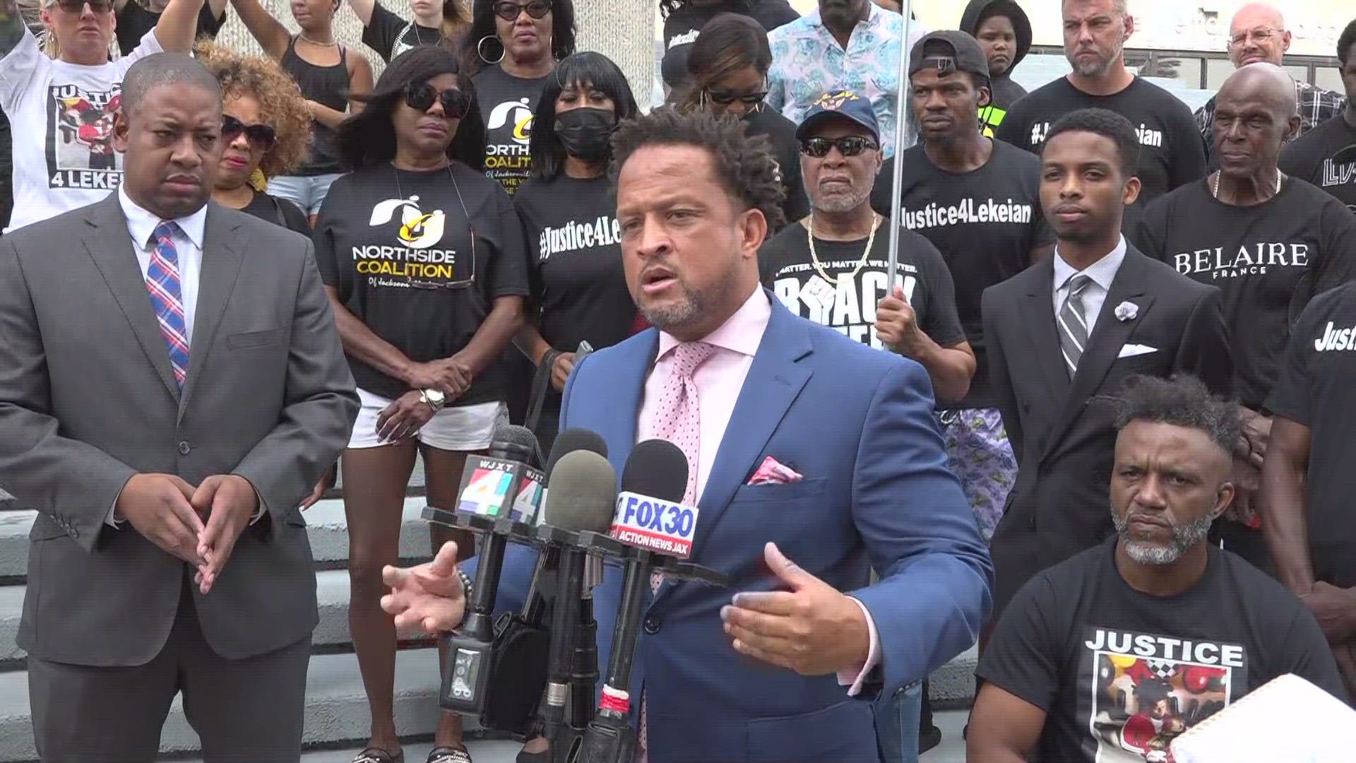 Attorneys of 24-year-old Le'Keian Woods spoke on the steps of JSO Tuesday calling for 'full transparency' as viral video shows officers strike Woods during arrest.