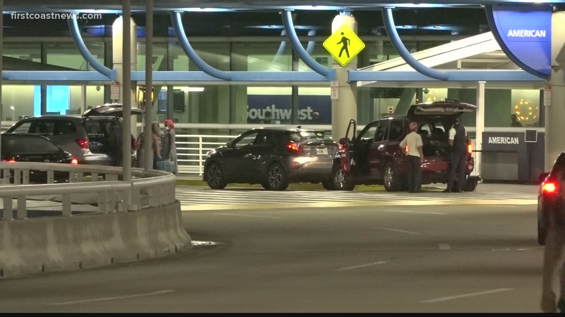 Bomb scare grounds flight at Jacksonville airport