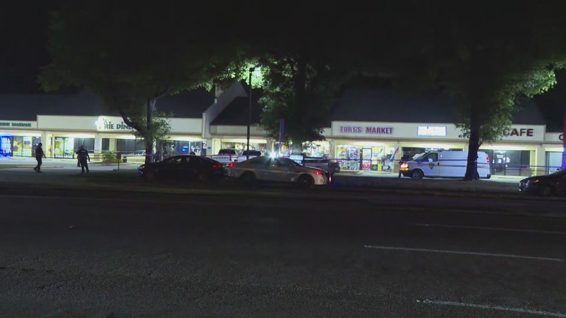 Man killed by officers in shooting in Orange Park, identified