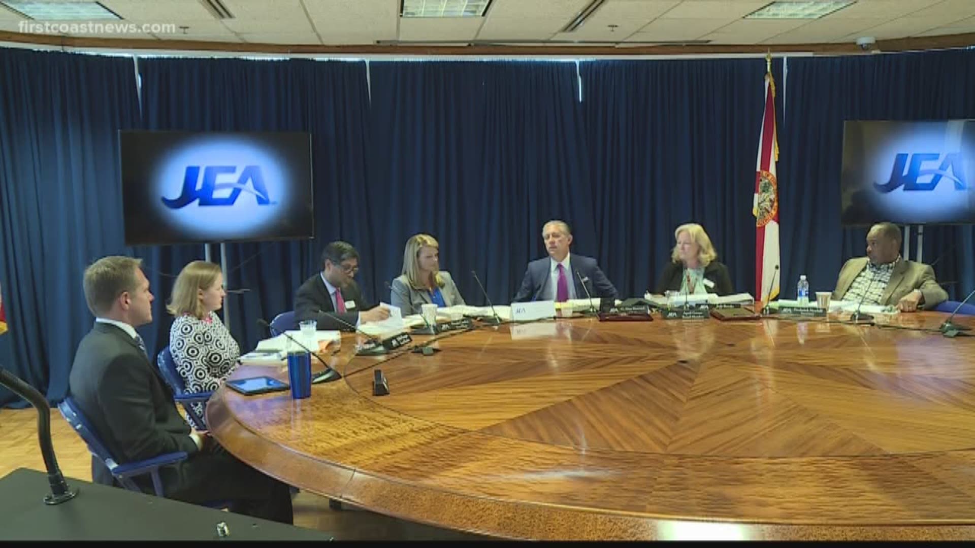 Amid JEA sale frenzy, Jacksonville City Council member receives job offer
