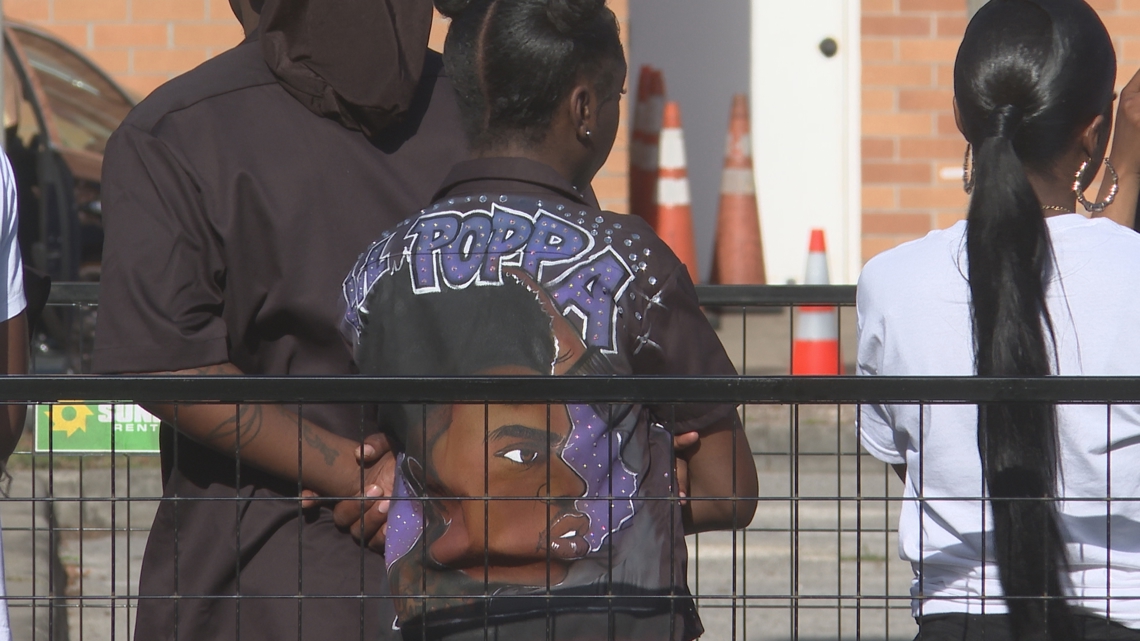 Jacksonville mourns rapper Lil Poppa at funeral | firstcoastnews.com