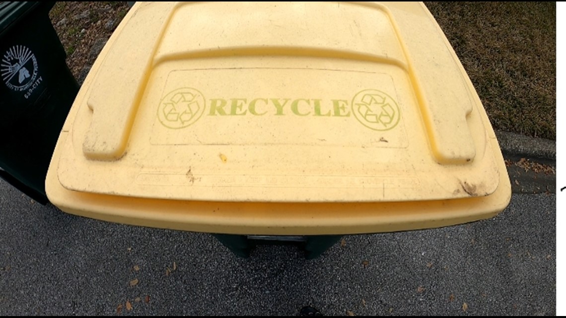 What Jacksonville can put in the recycling bin and how much it costs