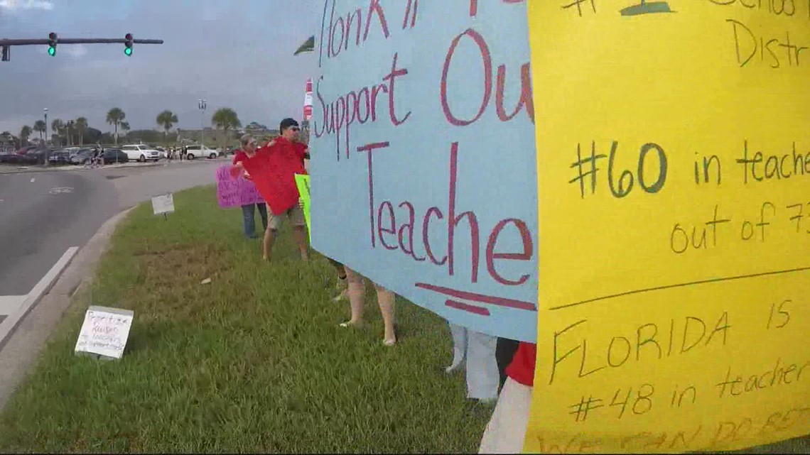 Teachers protest for better pay in St. Johns County