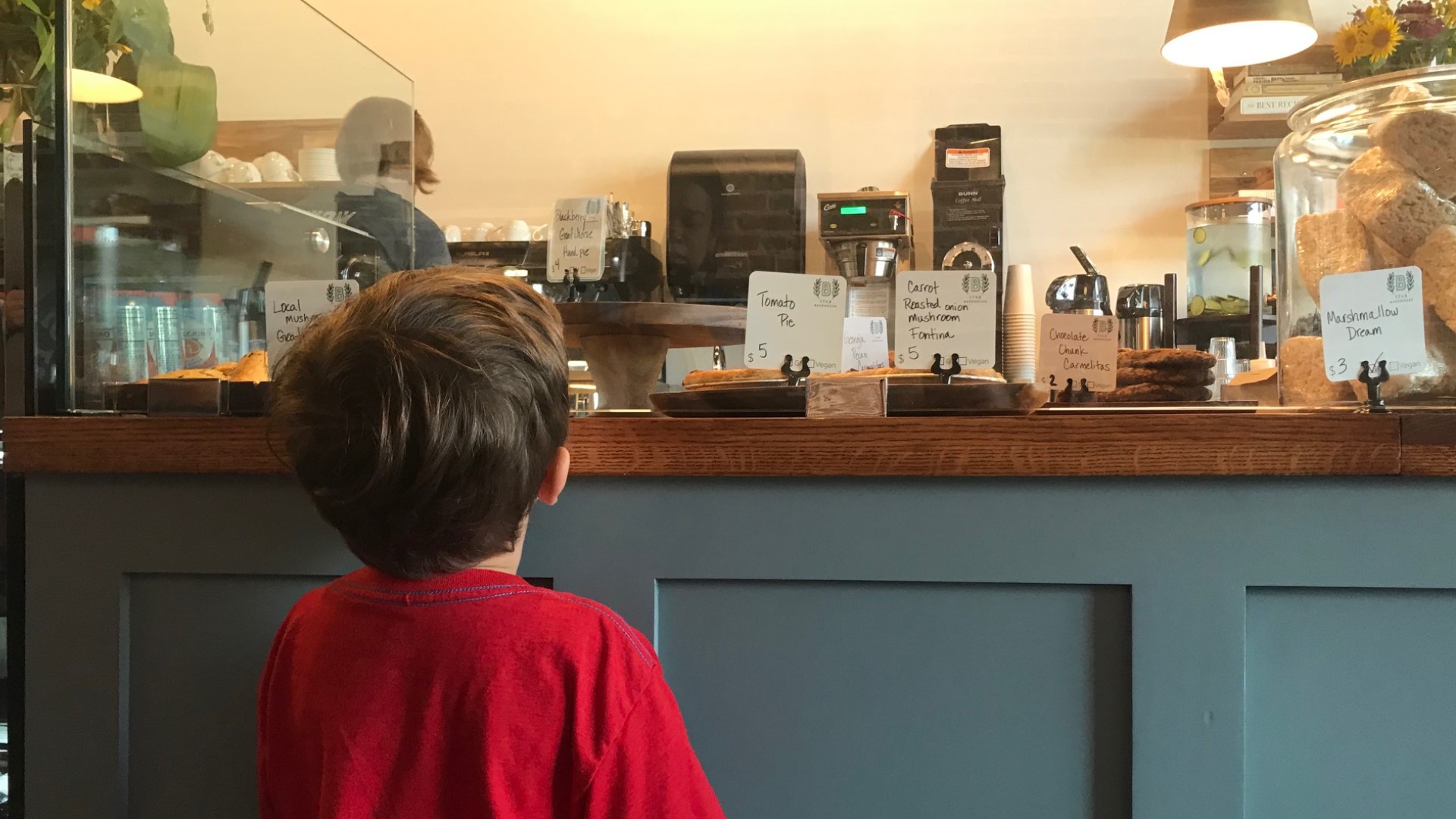 New Springfield bakery sells out during first day of opening