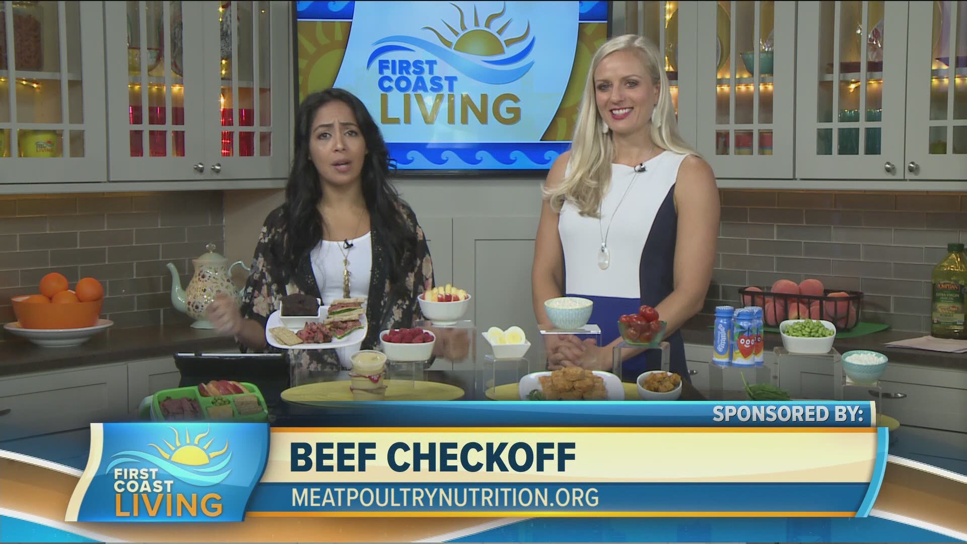 We are a month into the school year and making lunches may already feel like a chore. Jenna Braddock, Registered Dietitian and Blogger, stopped by the FCL studio to help us maximize your kids' school lunches.