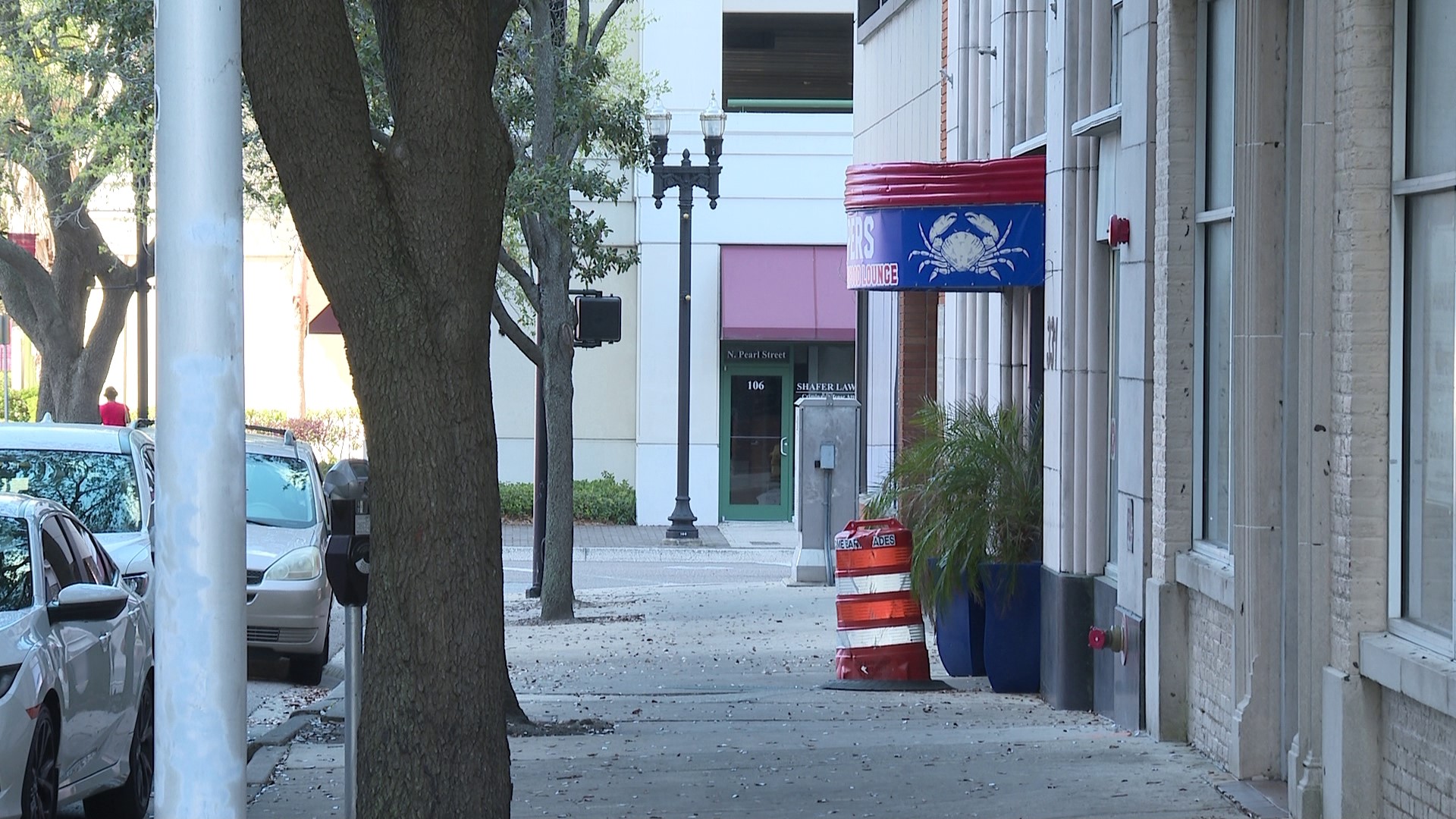 2 wounded in shooting at Whispers Oyster Bar in Jacksonville