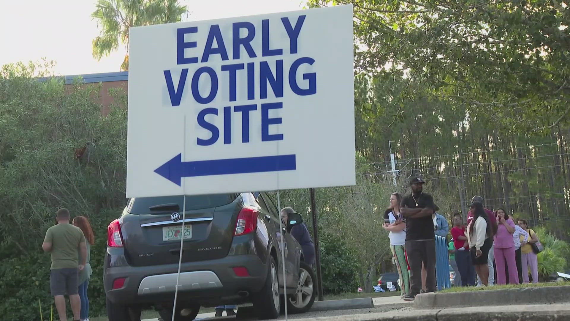 Nearly 290,000 people came out for early voting, which breaks the previous record of 263,000, according to the election supervisor.