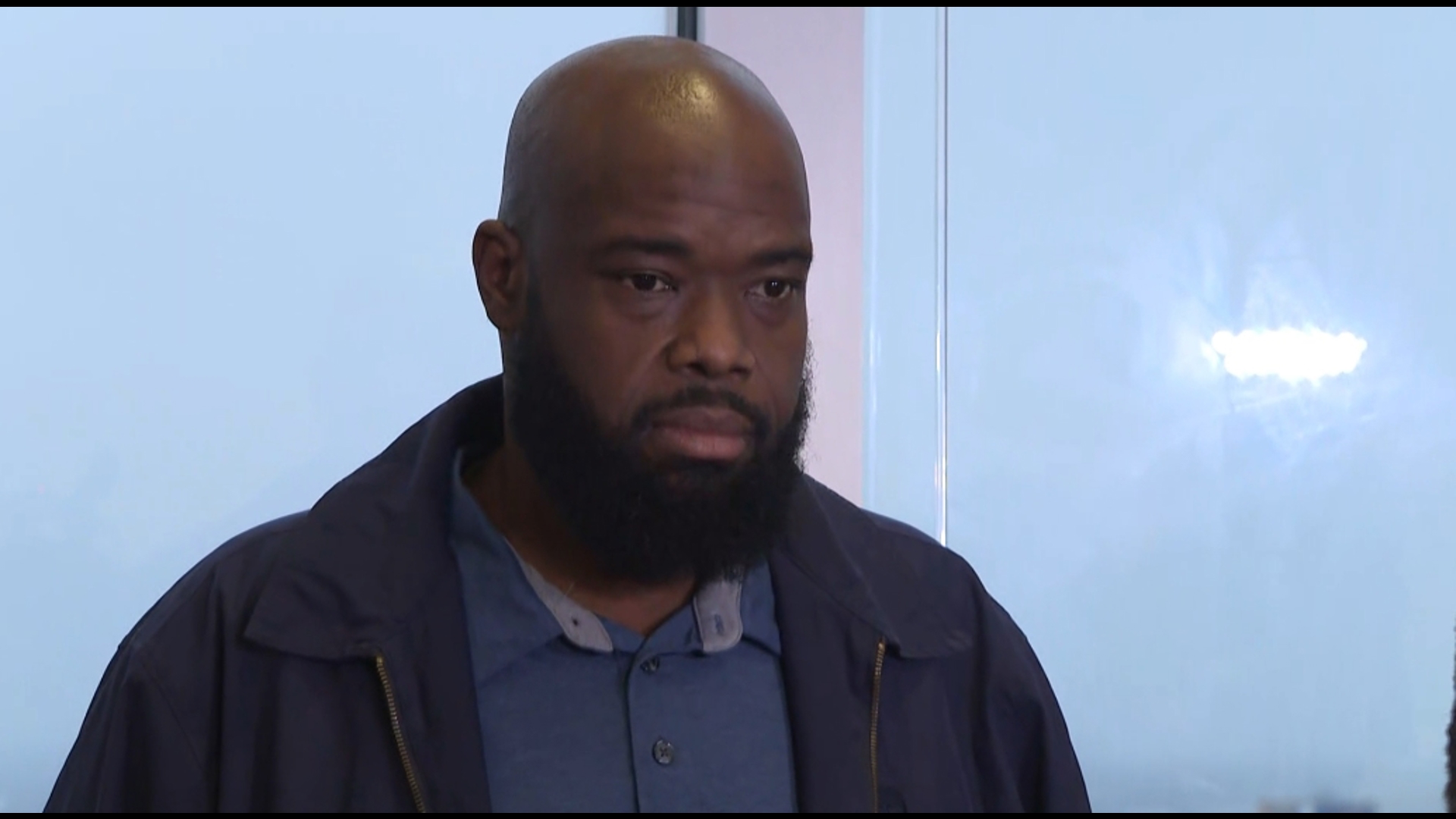 Man accidentally shot with own gun during traffic stop search to sue ...