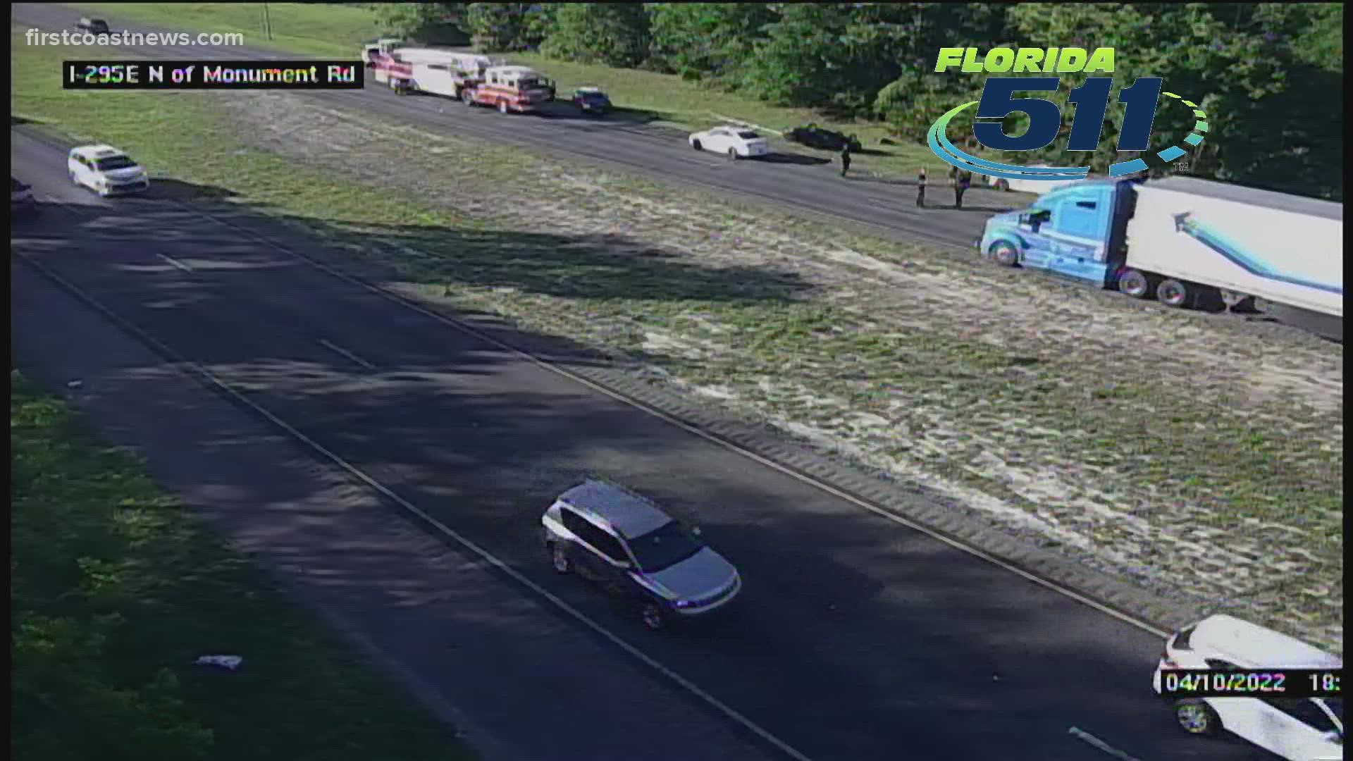 Five injured in crash on I-295 near Monument Road | firstcoastnews.com
